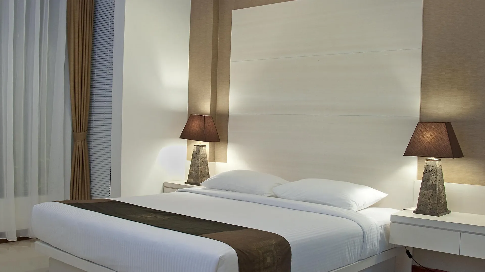 Umalas Hotel & Residence Seminyak Aparthotel